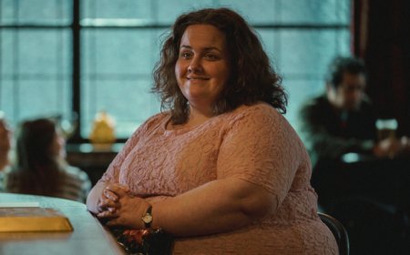 ‘I’m a big old gay’: Baby Reindeer star Jessica Gunning comes out