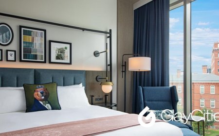 A royal awakening in Washington, DC — beaver included