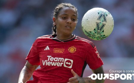 Manchester United star stands up to homophobes over gay relationship