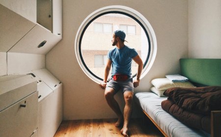 Nakagin Capsule Tower: Sleeping in Historic Organic Architecture in Tokyo