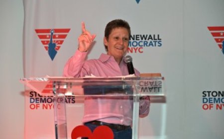 Staten Island Pride Center executive director Carol Bullock to step down