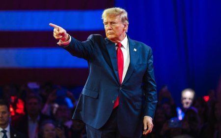 Federal Employees Ordered to Remove Pronouns from Email Signatures Amid Trump-Era Policy Shift