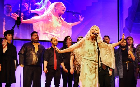 Justin Vivian Bond & Gay Men’s Chorus shine in powerful celebration of Trans Day of Visibility