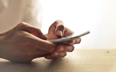 ‘This Mental Health Awareness Week, remember there are ways to create your own digital safe space’