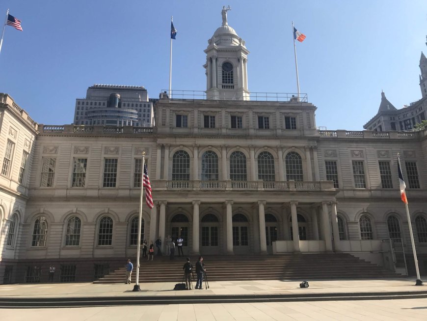 Four cheers and five jeers to the City Council’s vote on trans protections