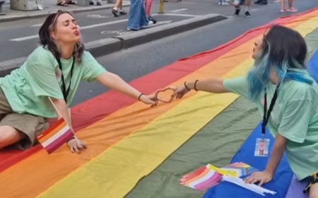 30,000 March In Bucharest Pride As Christian Far-Right Group Counters With Its “March For Normality” [VIDEO]