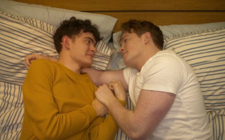 Heartstopper creator shares exciting but bittersweet update on feature film finale