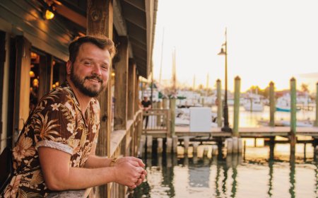 Karl Krause – LGBTQ+ travel storyteller, writer & content creator