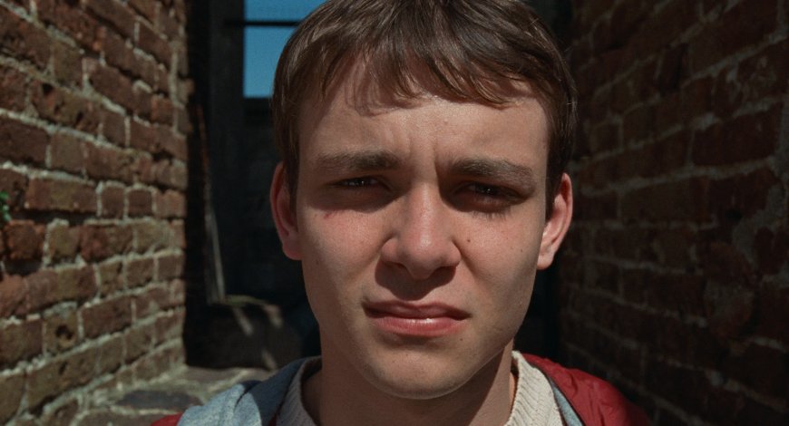 ‘Diciannove’ captures a 19-year-old’s journey to adulthood