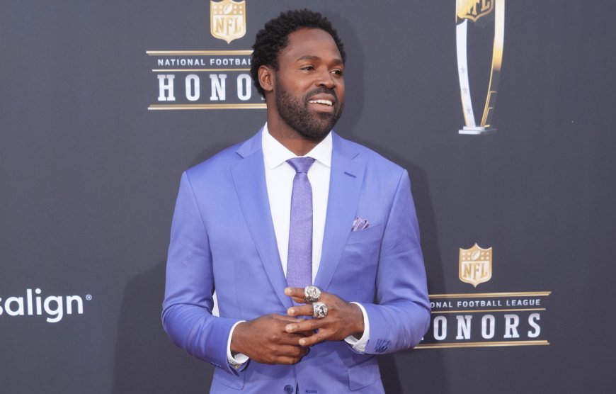 Two-time Super Bowl champ supports male NFL cheerleaders: ‘Let him cheer’