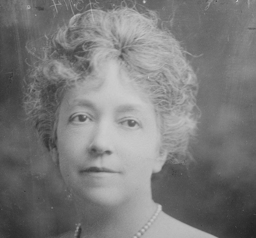 The lasting legacy of Elsie de Wolfe, the lesbian mother of interior design