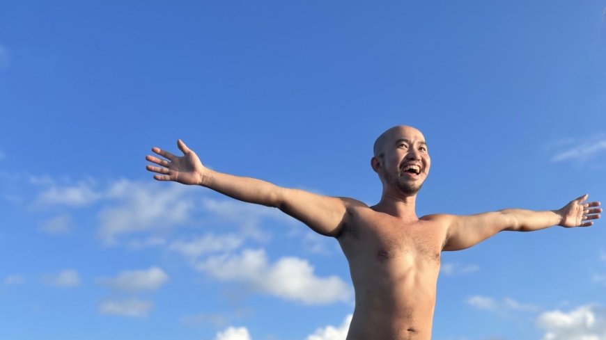 5 Reasons Everyone is Naked in The Naked Thai Villa