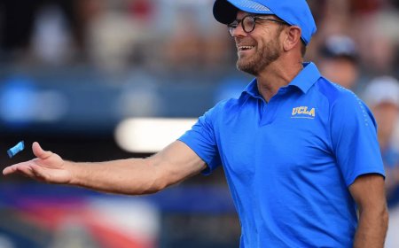 Gay coaching legend Kirk Walker retires from the college game after 42 years
