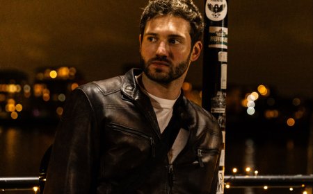 Alexander Lincoln dishes on A Night Like This, his dream date night & why he’s “terrified” of rugby now