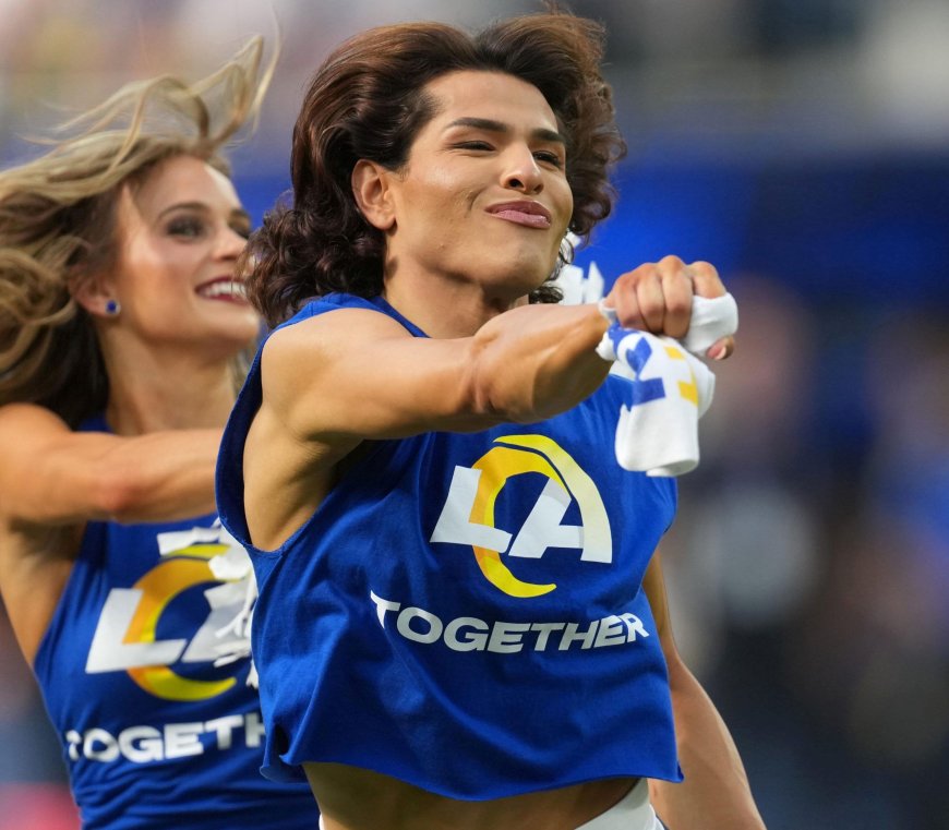 Record number of male cheerleaders in the NFL this season: 71