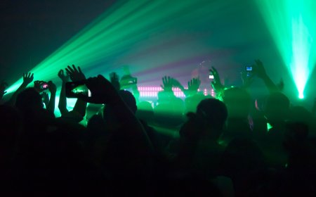 I miss dancing at gay clubs, but I feel like I’ve aged out of the scene. How to do I reconcile this?