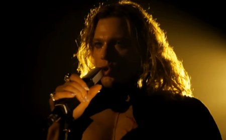 Blood, sex and rock & roll: Here’s your extended first look at The Vampire Lestat