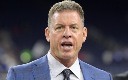 Troy Aikman said he’s chosen to not date men. Sooooo…