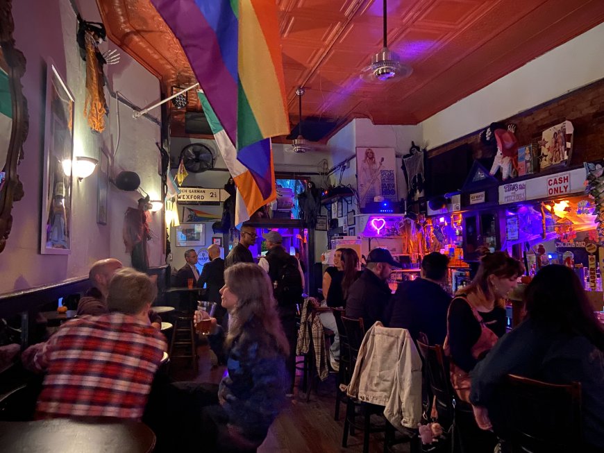 Legal groups co-host National Coming Out Day mixer at Ginger’s
