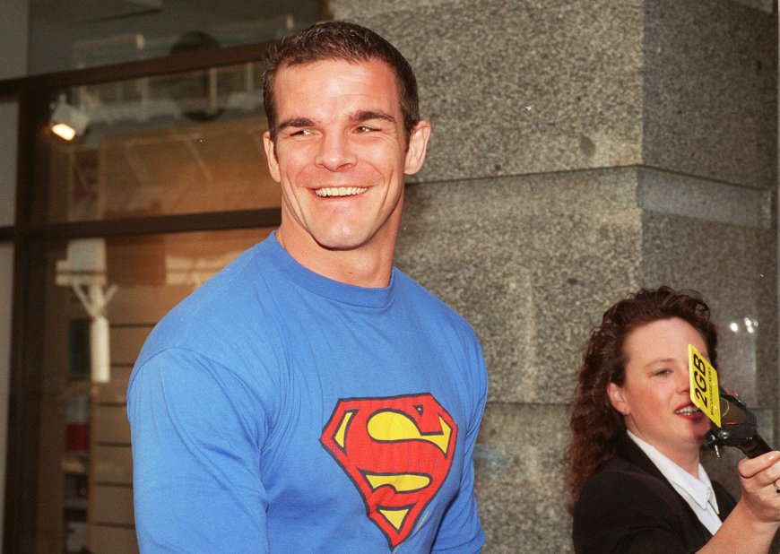 ‘Being gay is my superpower’ says out rugby legend Ian Roberts, as he celebrates his legacy
