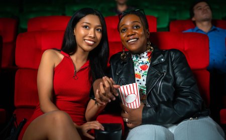 10 LGBTQ+ shows to see in New York this holigay season