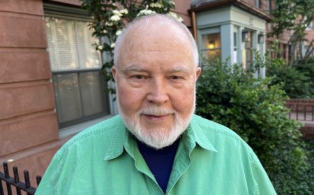 Michael McKee, tenant advocate and gay pioneer in Chelsea, dies at 85