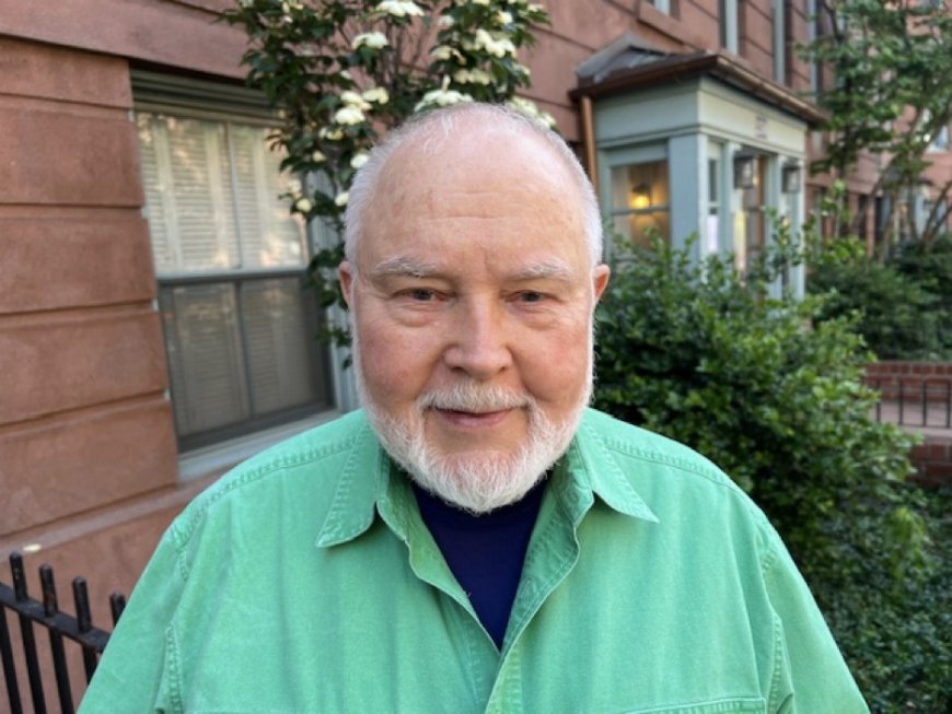 Michael McKee, tenant advocate and gay pioneer in Chelsea, dies at 85