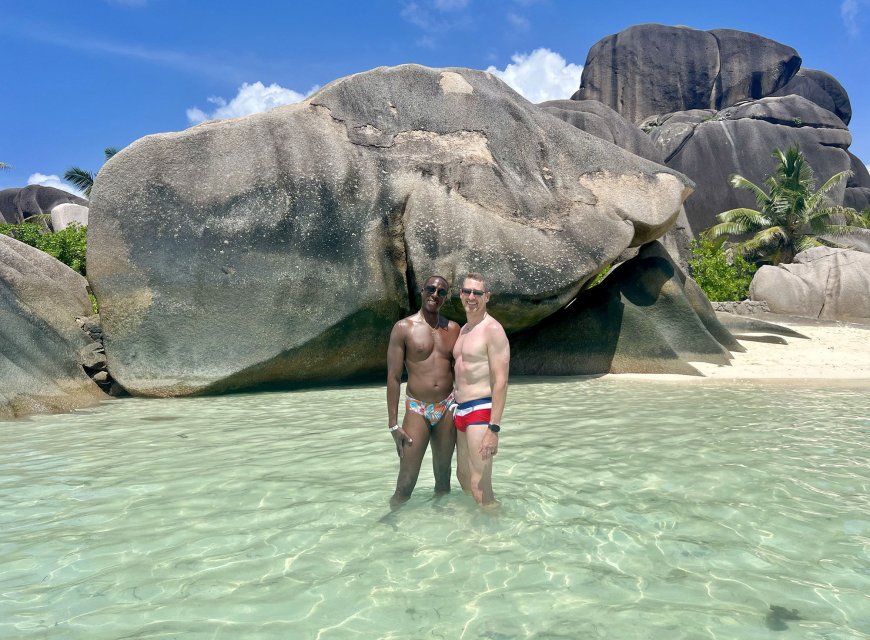 Inside the tropical island with X-rated palm trees