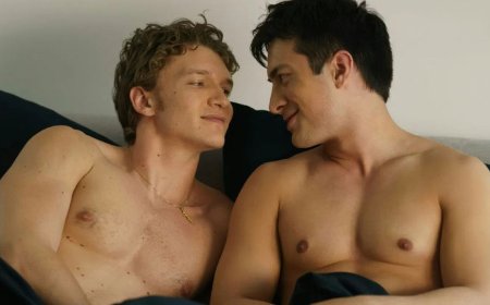 The Heated Rivalry boys dropped in at this LA gay bar to surprise quiz night patrons