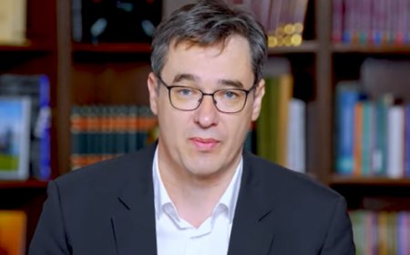 Hungary Charges Budapest Mayor Over Pride Rally