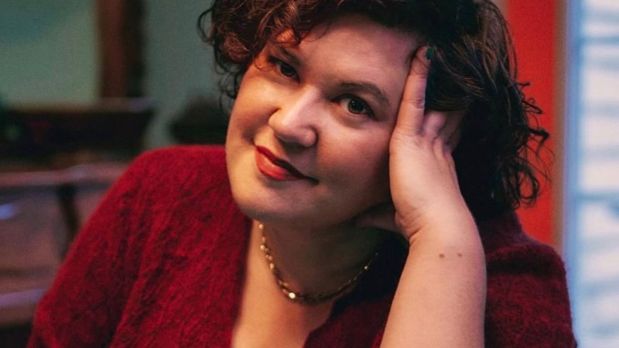 Heated Rivalry author Rachel Reid watched the season finale at a beloved queer bar