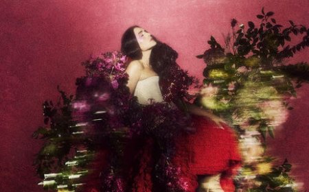 Jessie Ware Steps Into a New Era With ‘Superbloom,’ Her Most Intimate Dance Record Yet