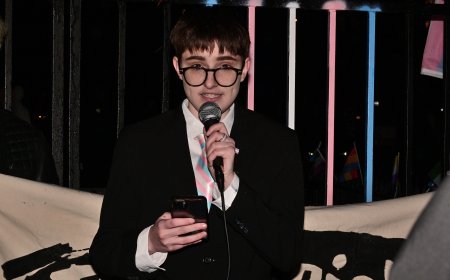 Stonewall protest blasts NYU Langone’s decision to discontinue trans youth health program