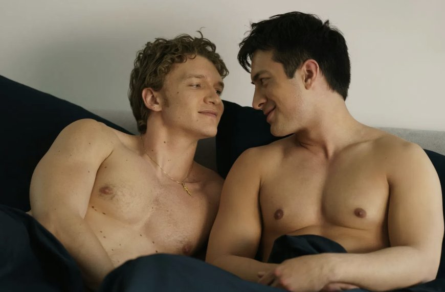 Yep, the new San Fran must-have is a tuna melt, thanks to “Heated Rivalry”