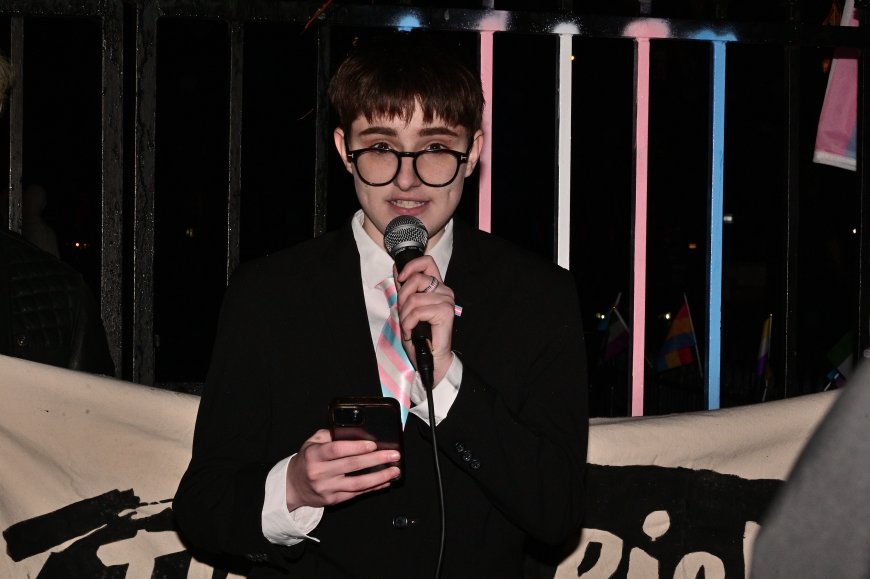 Stonewall protest blasts NYU Langone’s decision to discontinue trans youth health program