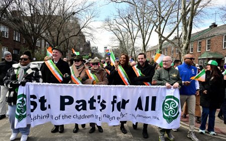 ‘Together: Forward’: St. Pat’s for All parade marches for inclusion in honor of Malachy McCourt