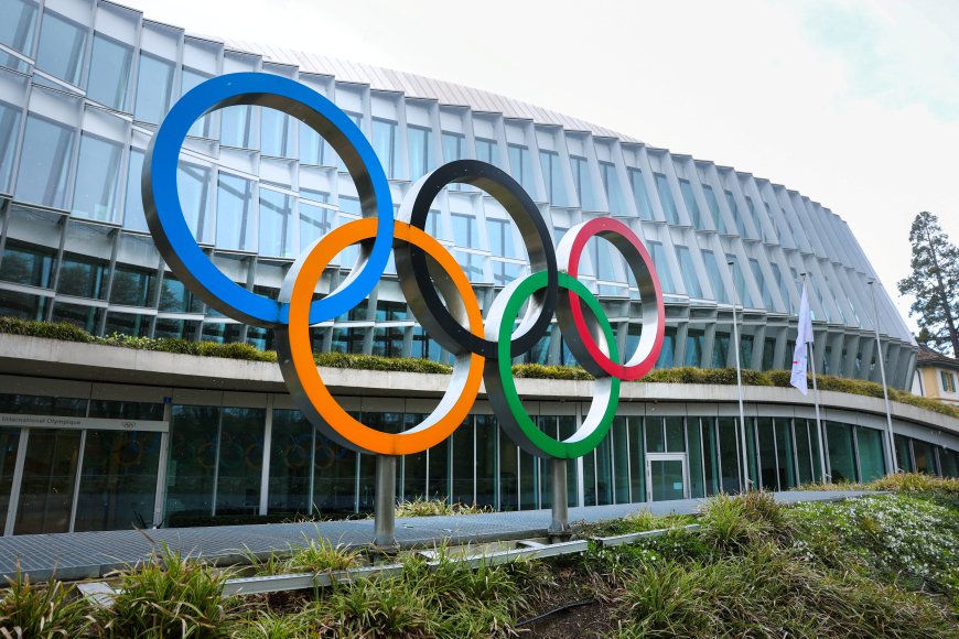 International Olympic Committee bans trans athletes