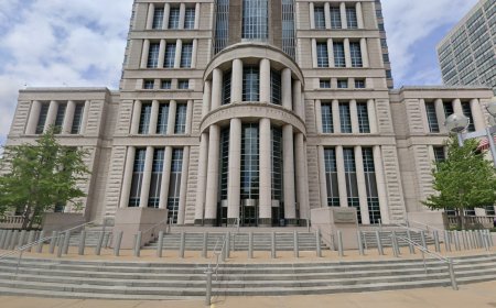 Eighth Circuit Appeals Court panel vacates preliminary injunctions against restrictive Iowa school laws