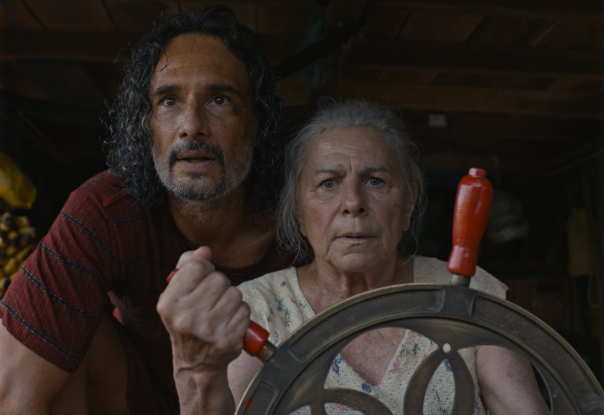 Q&A: Director Gabriel Mascaro on dystopian drama ‘The Blue Trail’