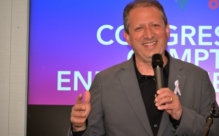 Stonewall Democrats announce congressional and statewide endorsements after marathon meeting