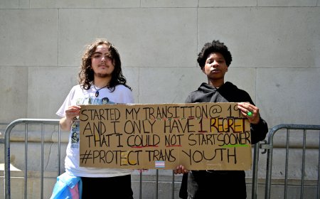 PHOTOS: Activists stand up for gender-affirming care at Washington Square Park