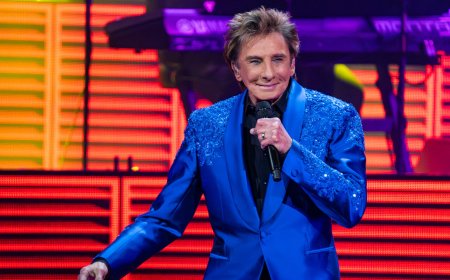 Barry Manilow Says Coming Out in the ’70s ‘Would Have Killed’ His Career