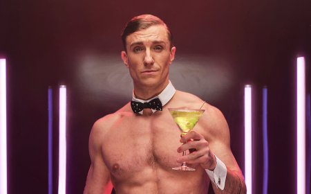 [EXCLUSIVE] This year’s Broadway Bares promises martinis & men in bikinis