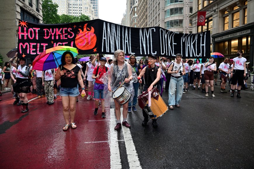 NYC Dyke March pushes through the rain on Pride Saturday