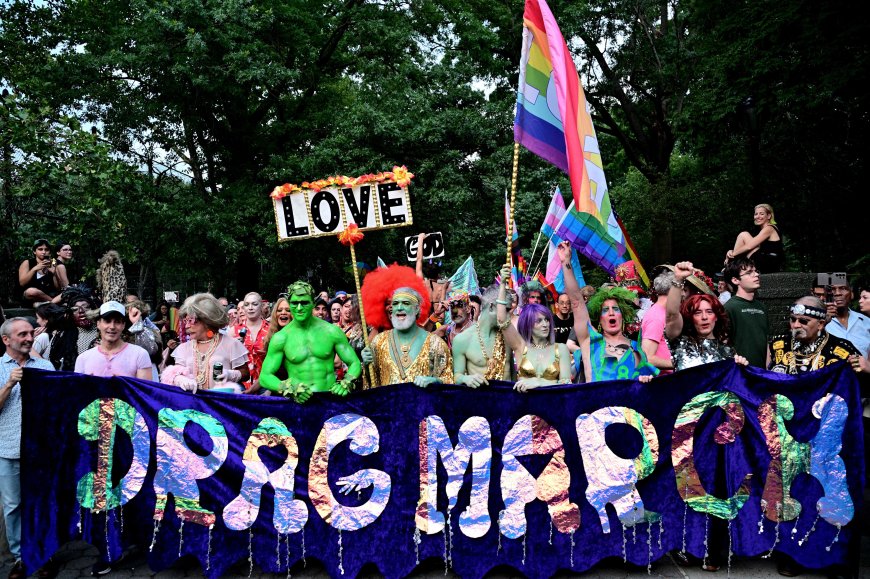 Drag March kicks off Pride weekend in New York City