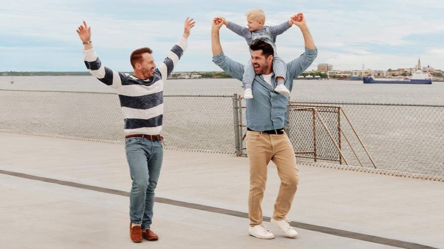Two dads bring their kid to Charleston for history and adventure