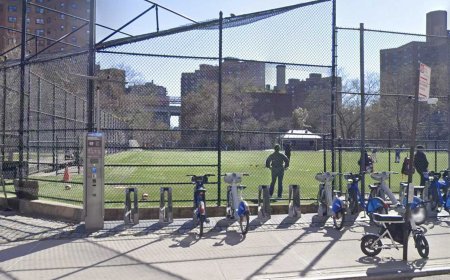 Brooklyn man charged with hate crimes for hitting boy with belt in anti-gay attack in Manhattan