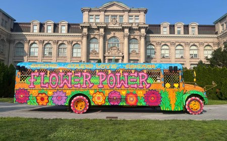 Give them their flowers: A hippie takeover at the New York Botanical Garden
