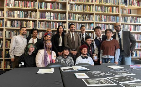 Mamdani and out gay Dutch Prime Minister Rob Jetten meet LGBTQ youth at The Center