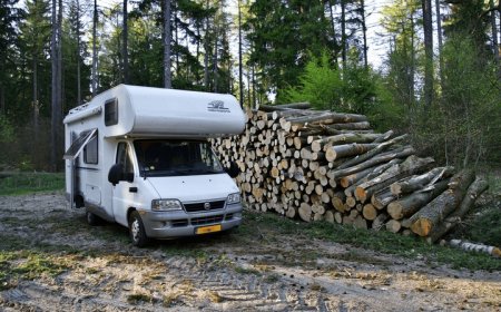 How to Plan a Safe Family Motorhome Trip Around Iceland